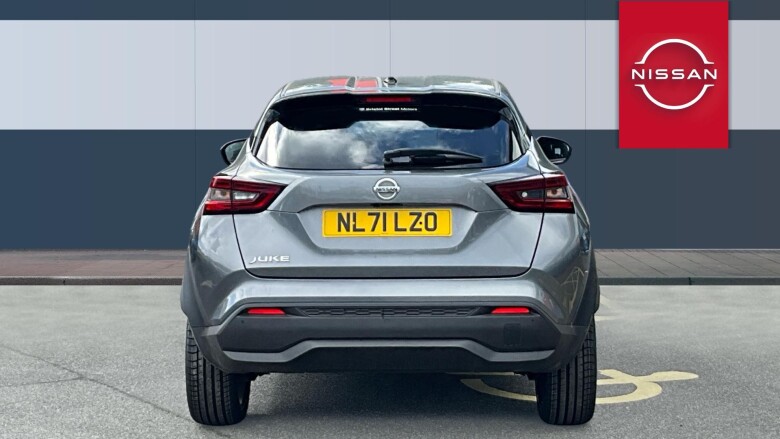 Nissan Juke 1.0 DiG-T 114 Tekna 5dr Petrol Hatchback